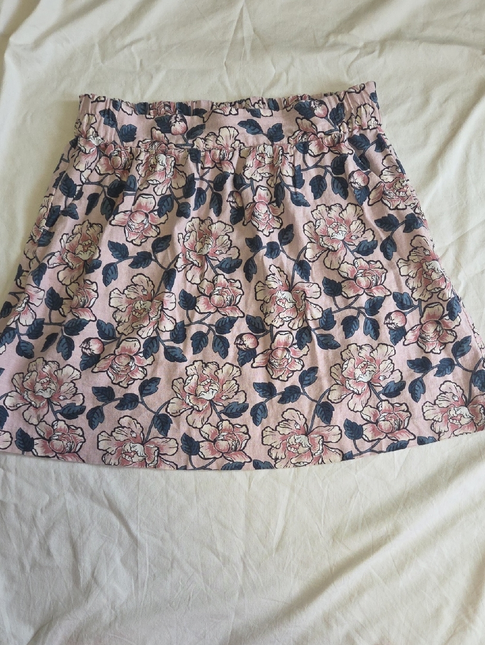 LOFT Linen Blend Pink Floral Mini Skirt with Pockets Elastic Waist Band Medium